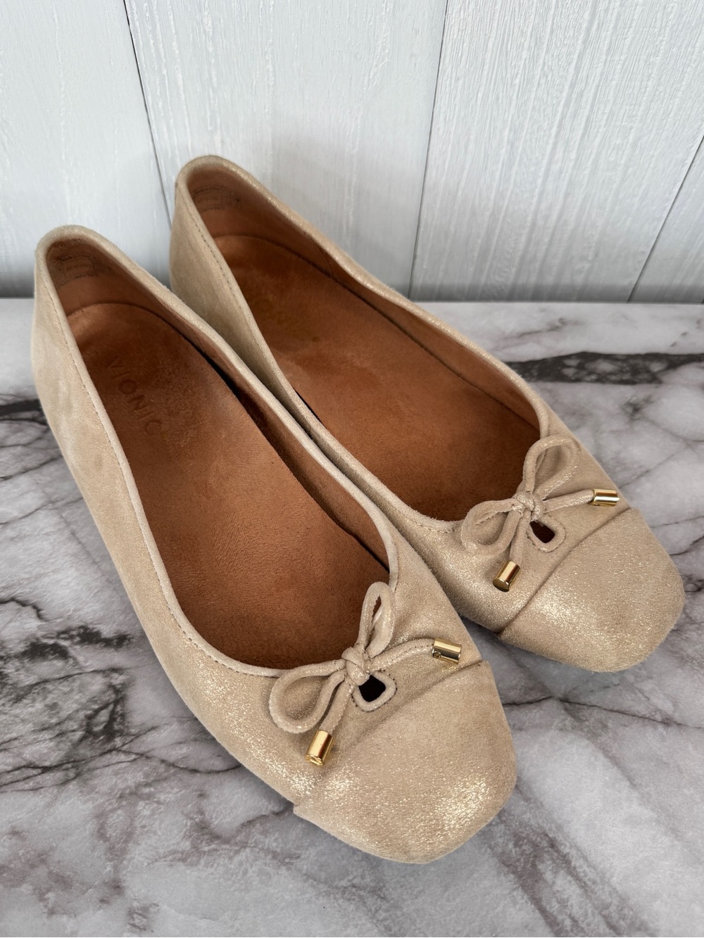 Vionic Klara Metallic Gold Leather Ballet Flats Square Toe Comfort Shoes 7.5